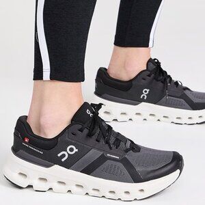 On Cloudrunner 2 Eclipse Black Size 8